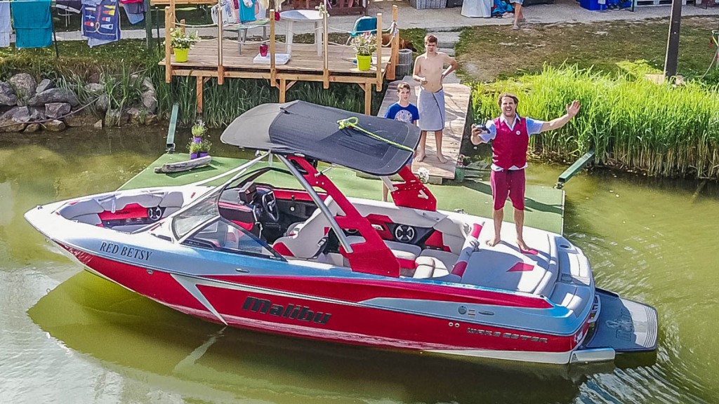 Red Betsy 2017 Boot Malibu